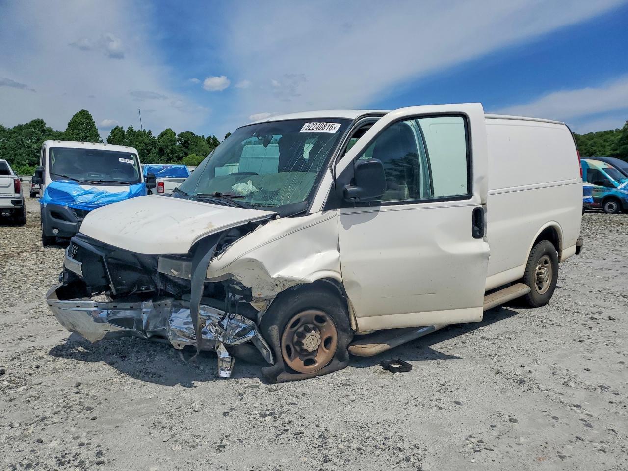 Salvage Chevrolet Express Image