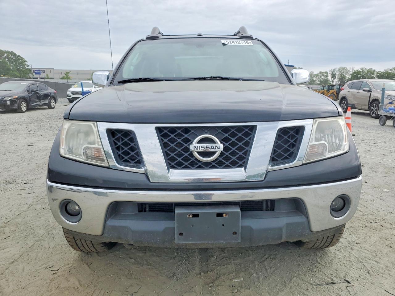 Nissan Frontier S