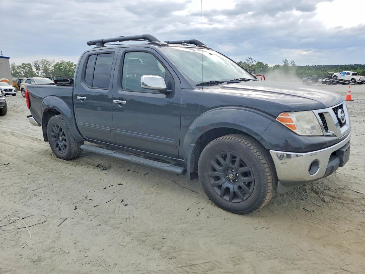Nissan Frontier S