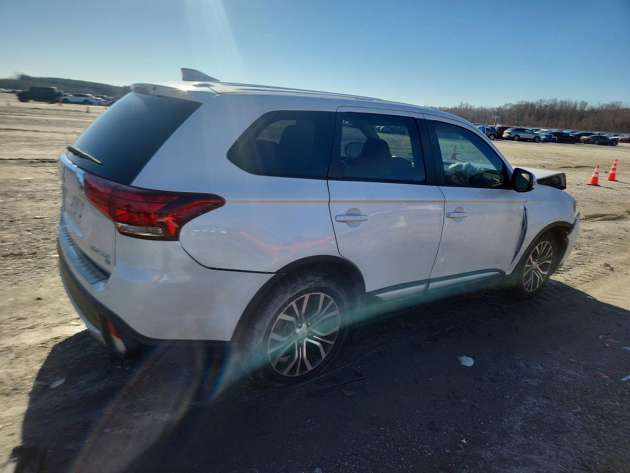 Mitsubishi Outlander Se