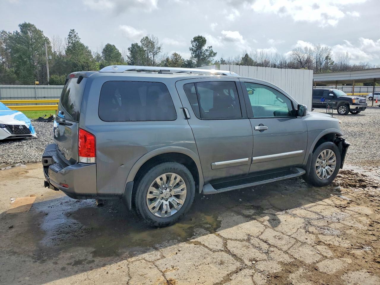 Nissan Armada Platinum