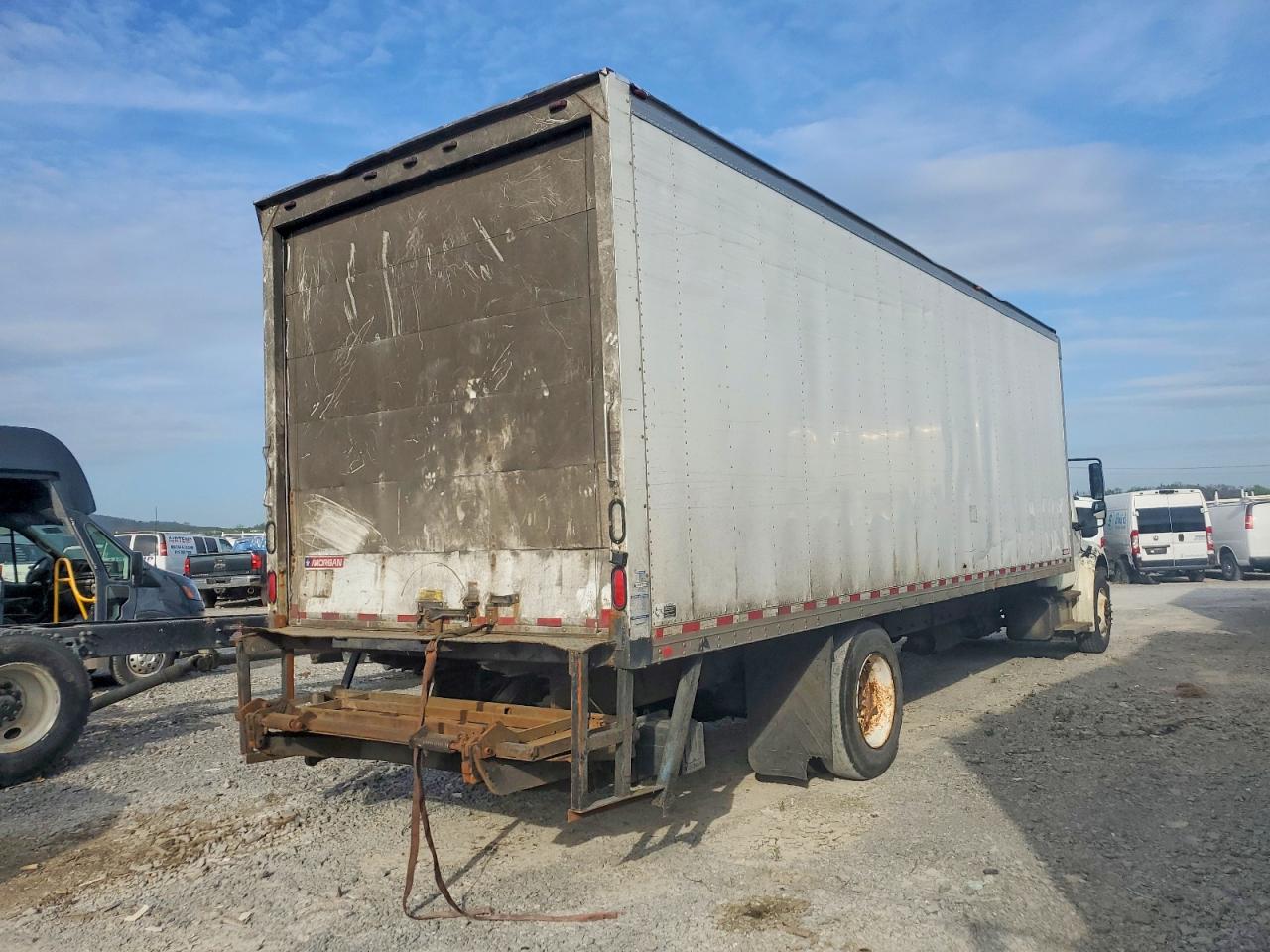 Freigliner M2 106 Medium Duty