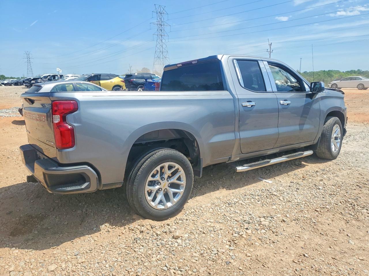 Chevrolet Silverado C1500 Custom