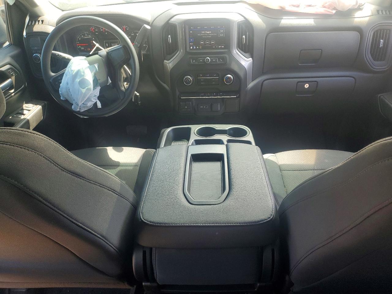 Chevrolet Silverado C1500 Custom