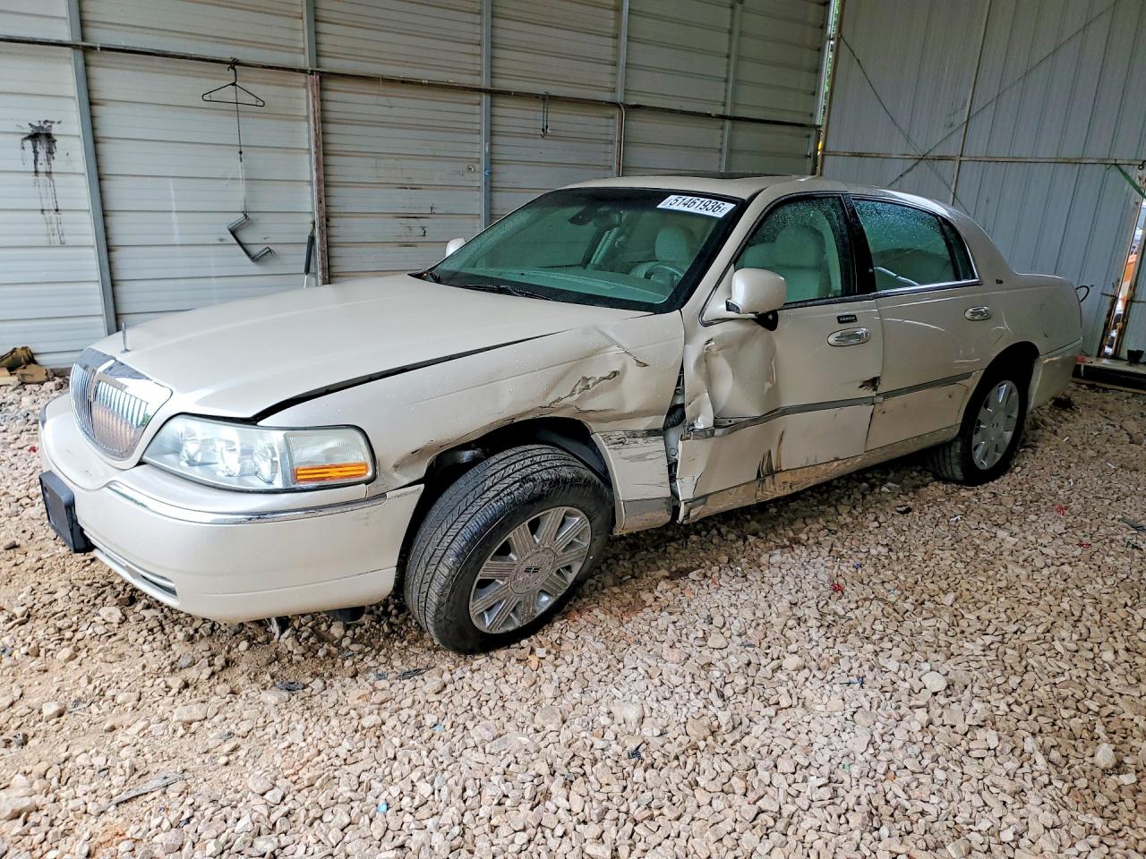 Salvage Lincoln Towncar Image