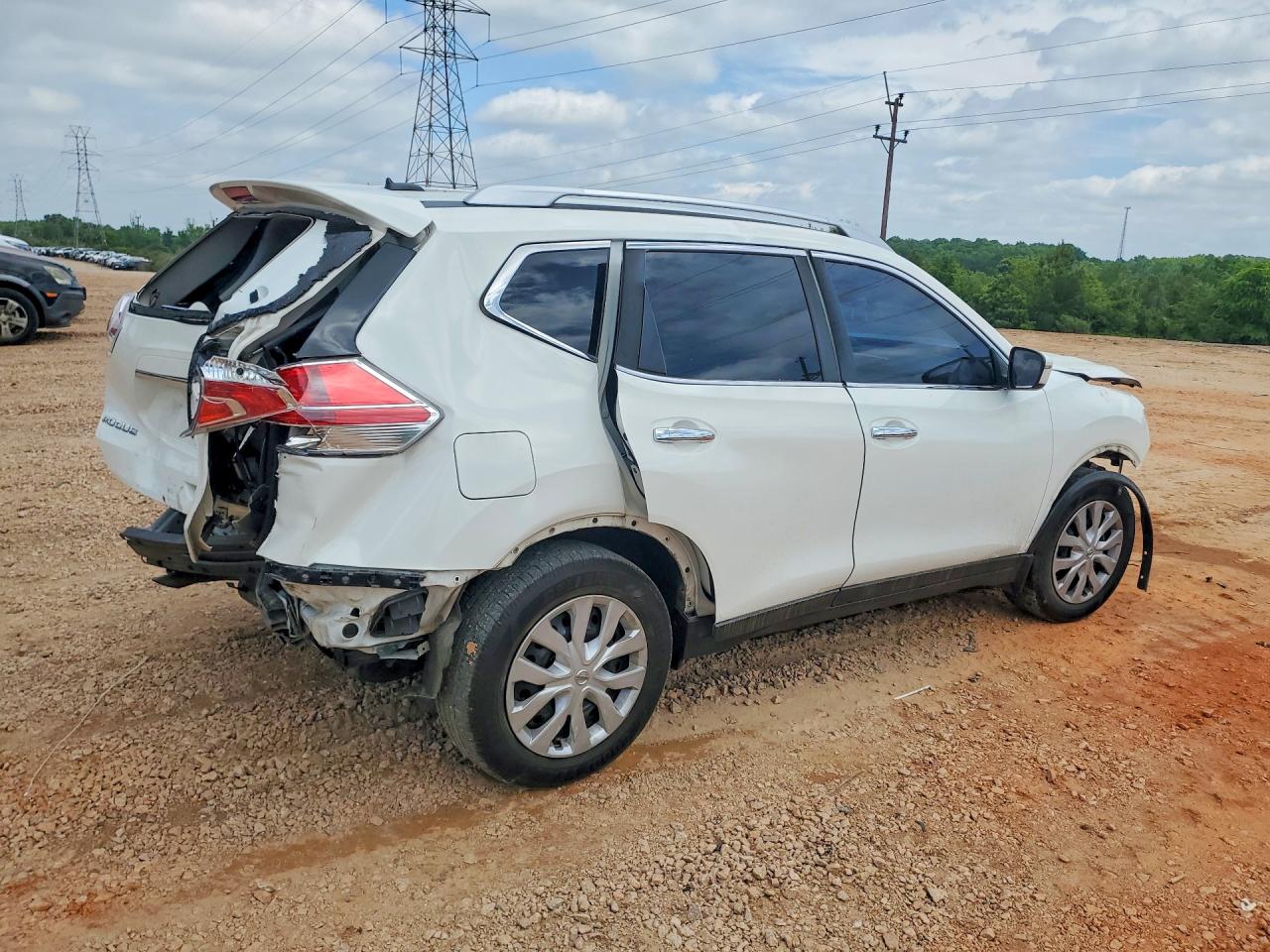 Nissan Rogue S