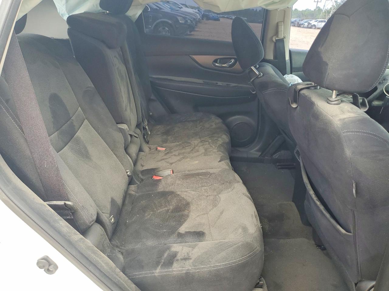 Nissan Rogue S