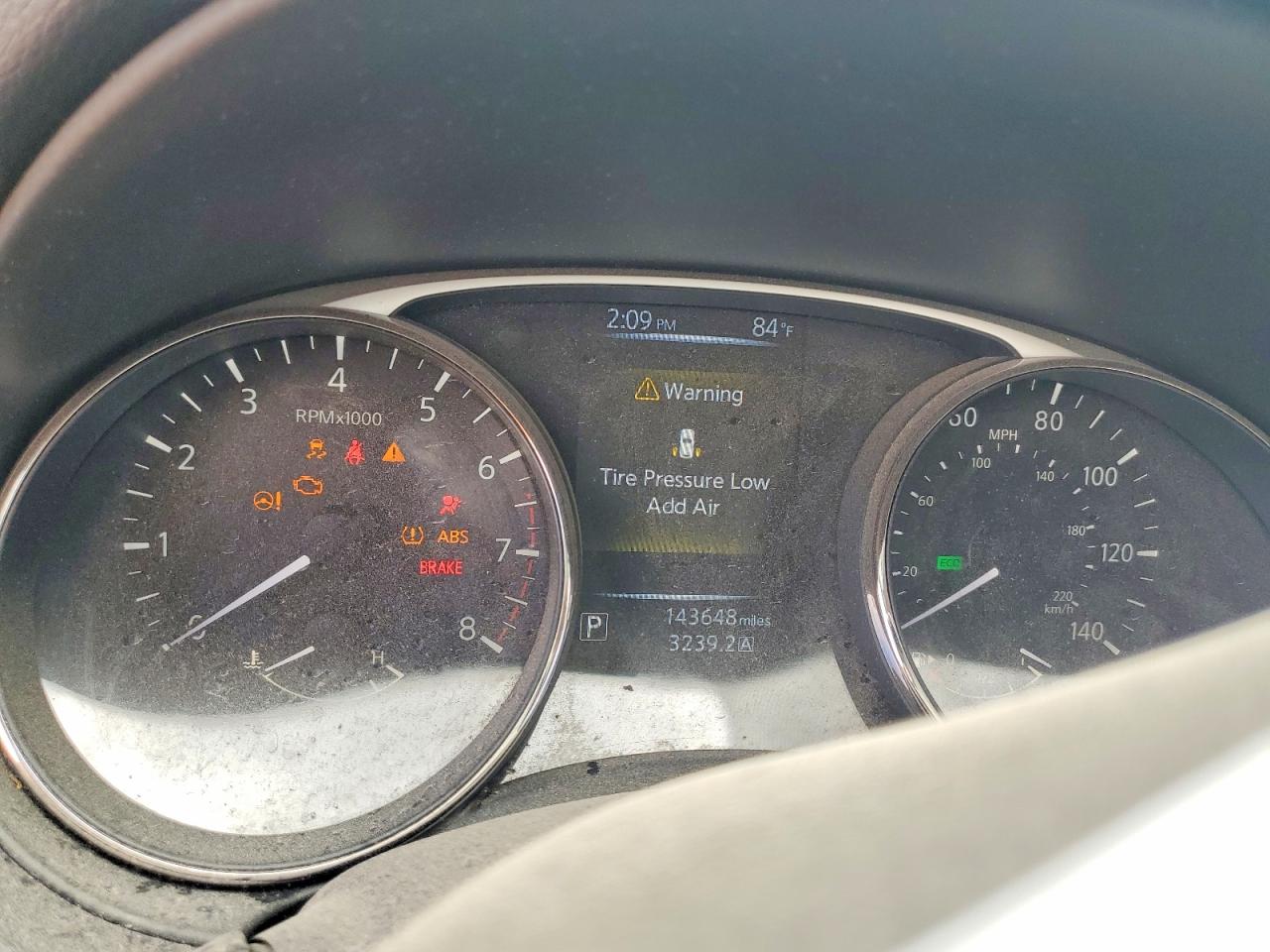 Nissan Rogue S