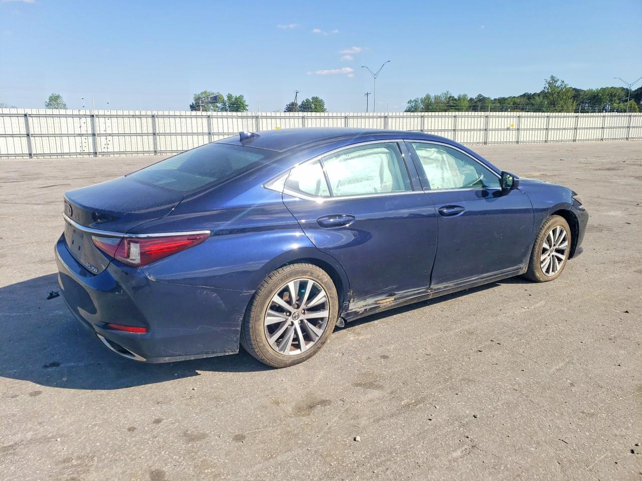 Lexus Es Base