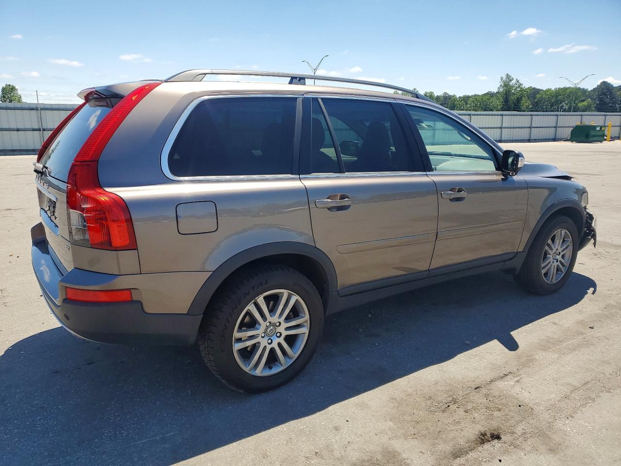 Volvo XC90 3.2