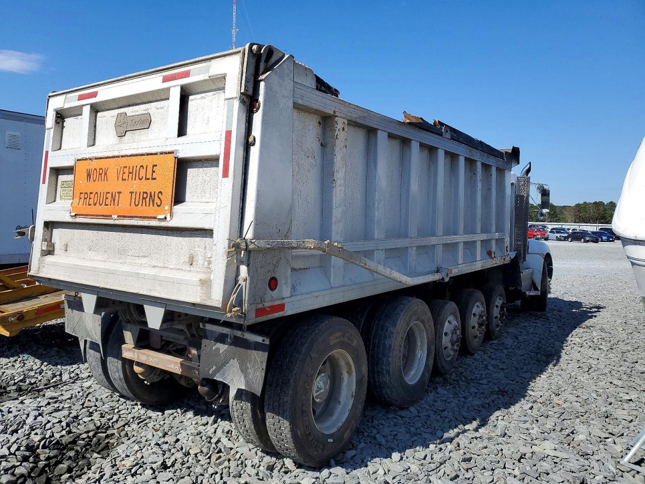 Kenworth T330