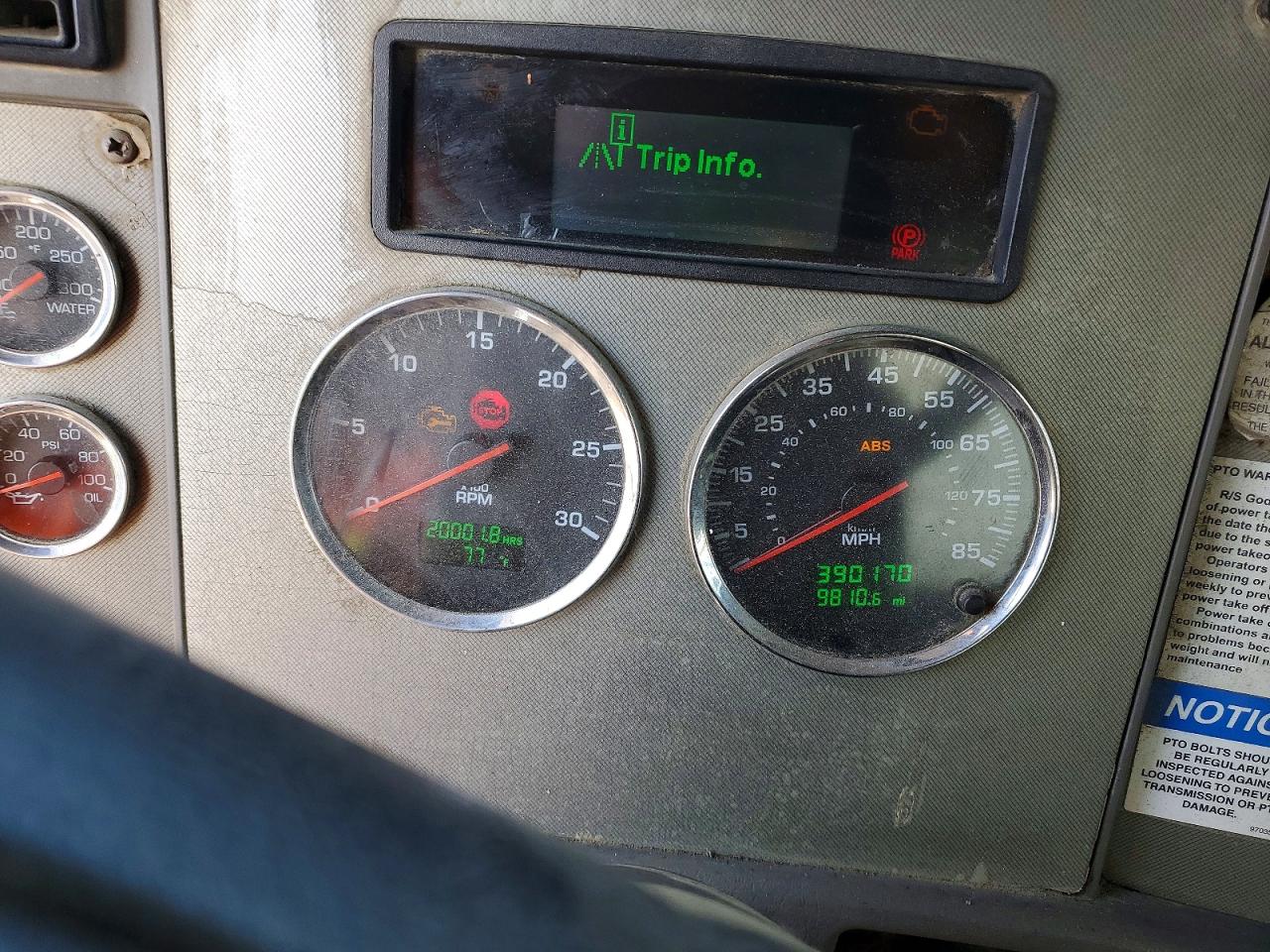 Kenworth T330