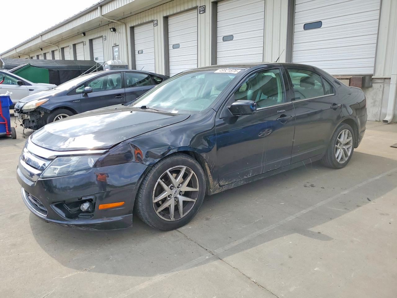 Salvage Ford Fusion Image
