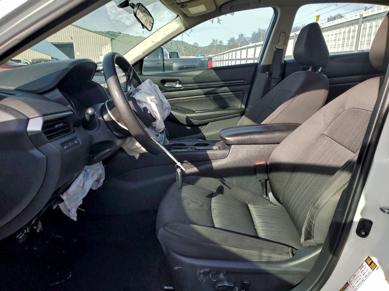 Nissan Altima S