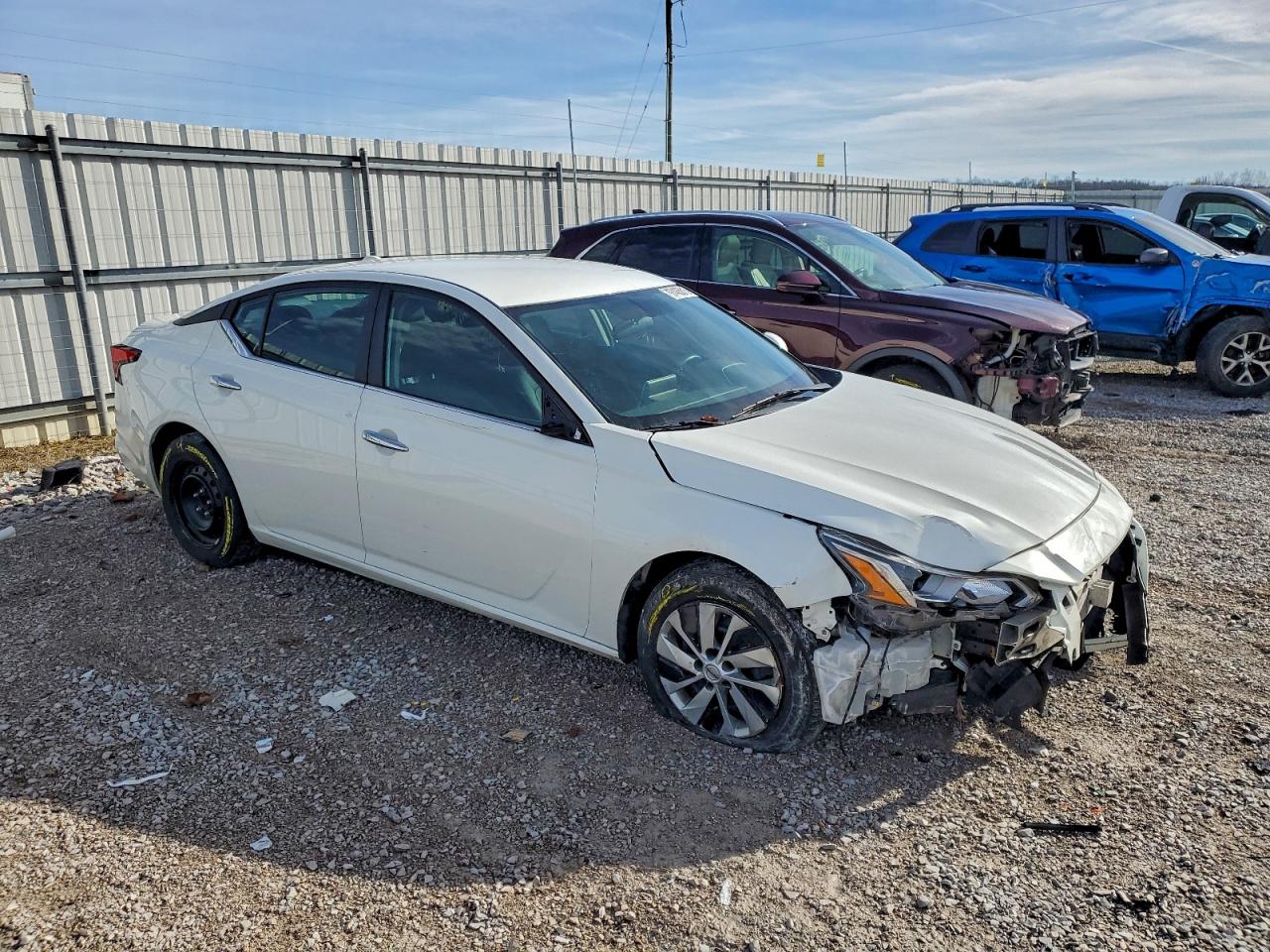Nissan Altima S