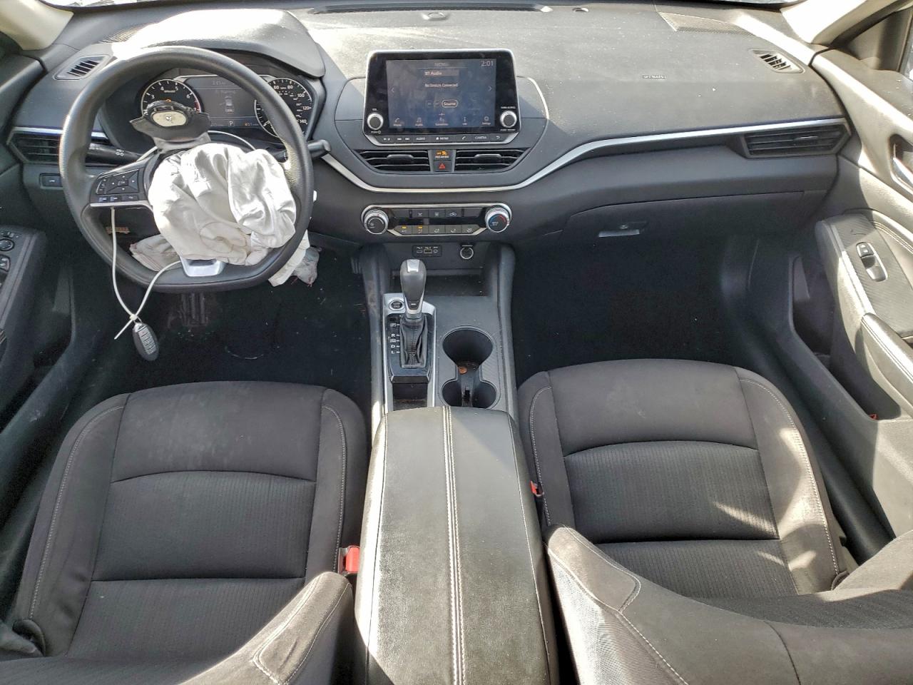 Nissan Altima S