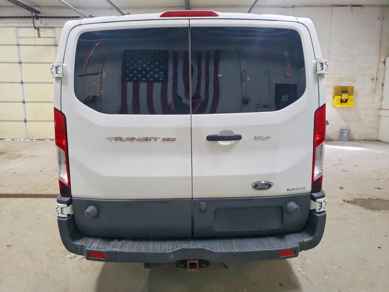 Ford Transit T-350