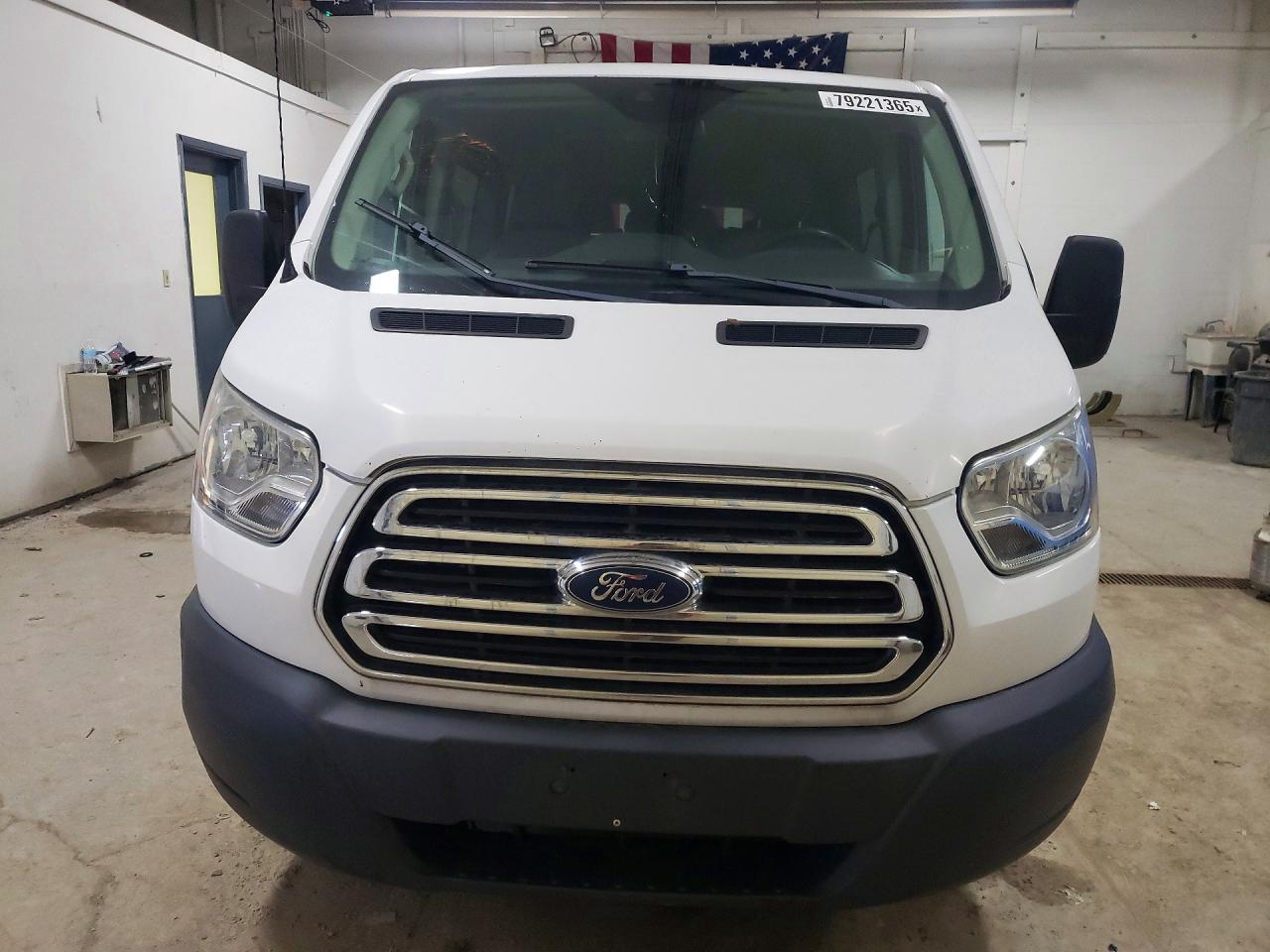 Ford Transit T-350
