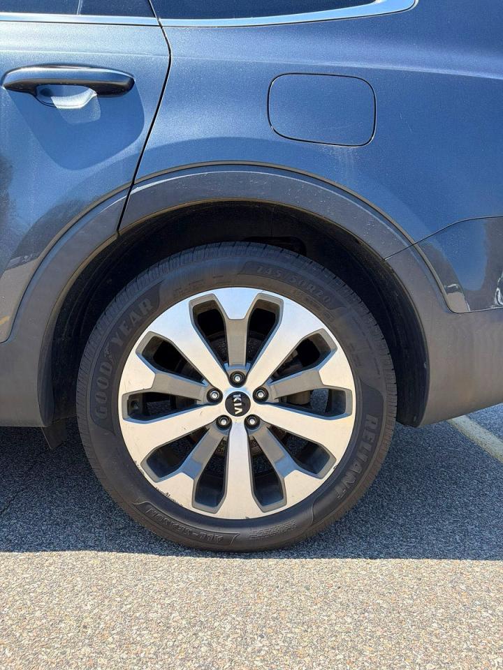 Kia Telluride S