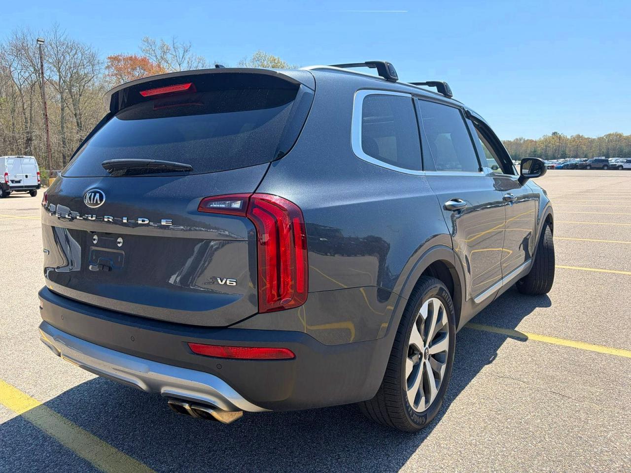Kia Telluride S