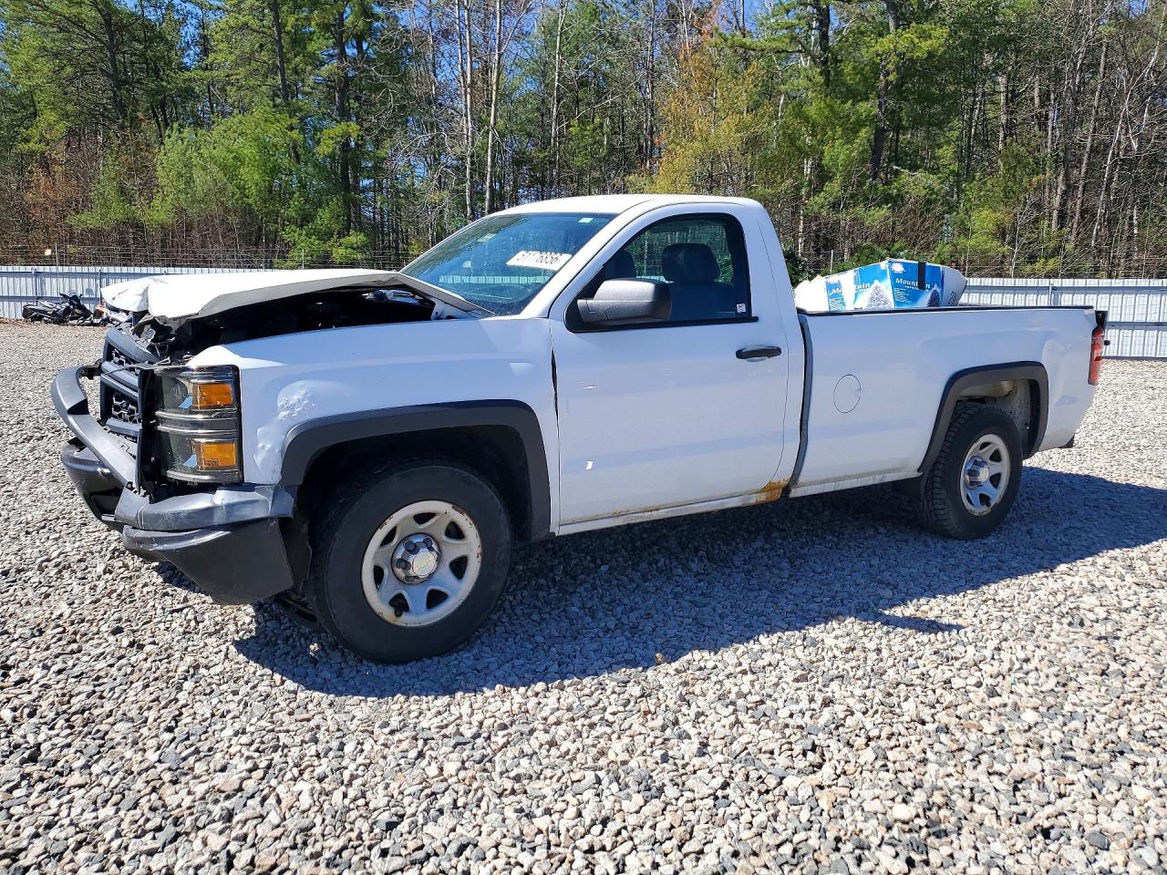 Salvage Chevrolet Silverado Image