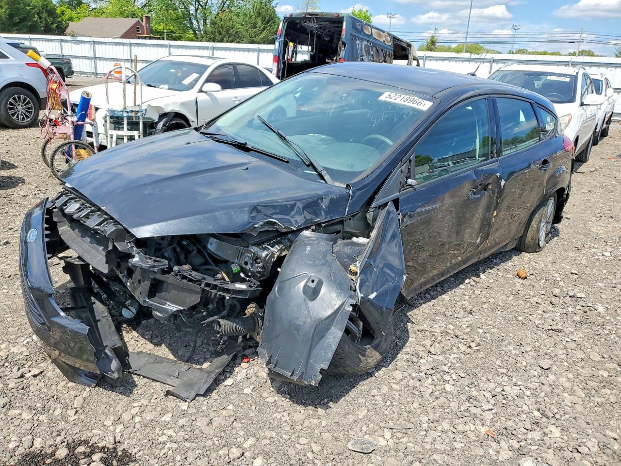 Salvage Ford Focus Image