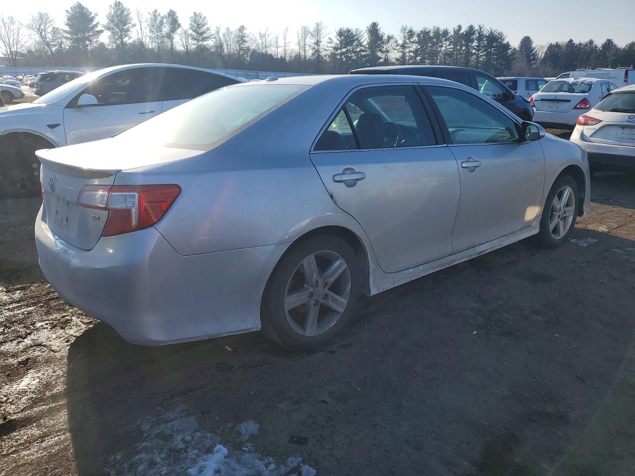 Toyota Camry Base