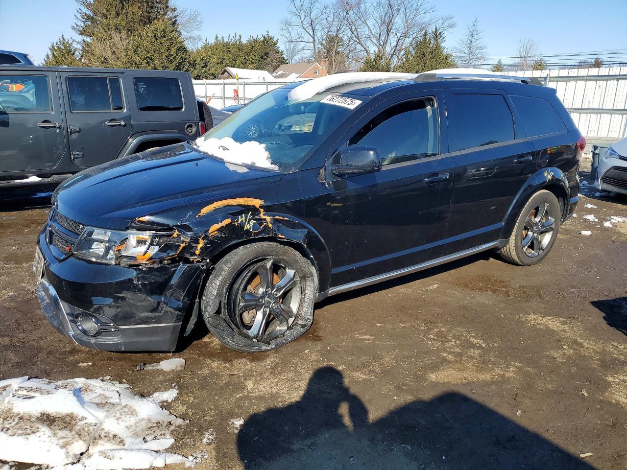 Salvage Dodge Journey Image