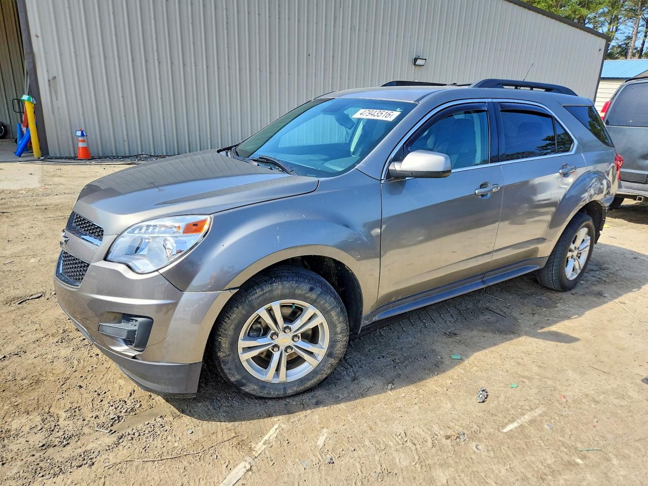 Salvage Chevrolet Equinox Image