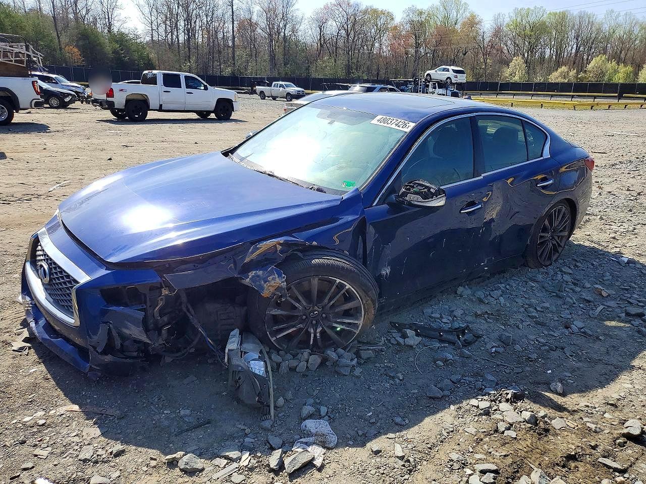 Salvage INFINITI Q50 Image