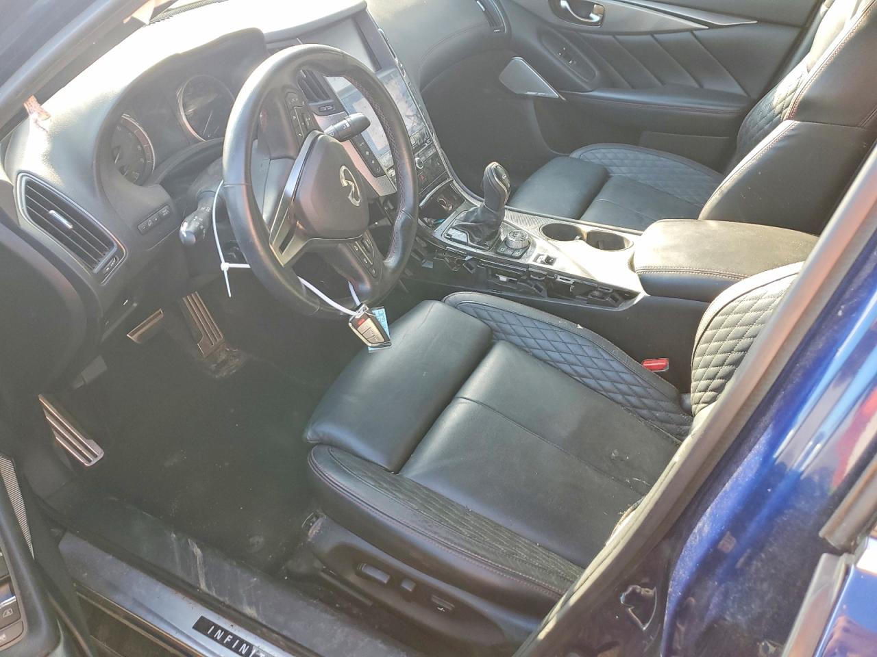 INFINITI Q50 Red Sport 400