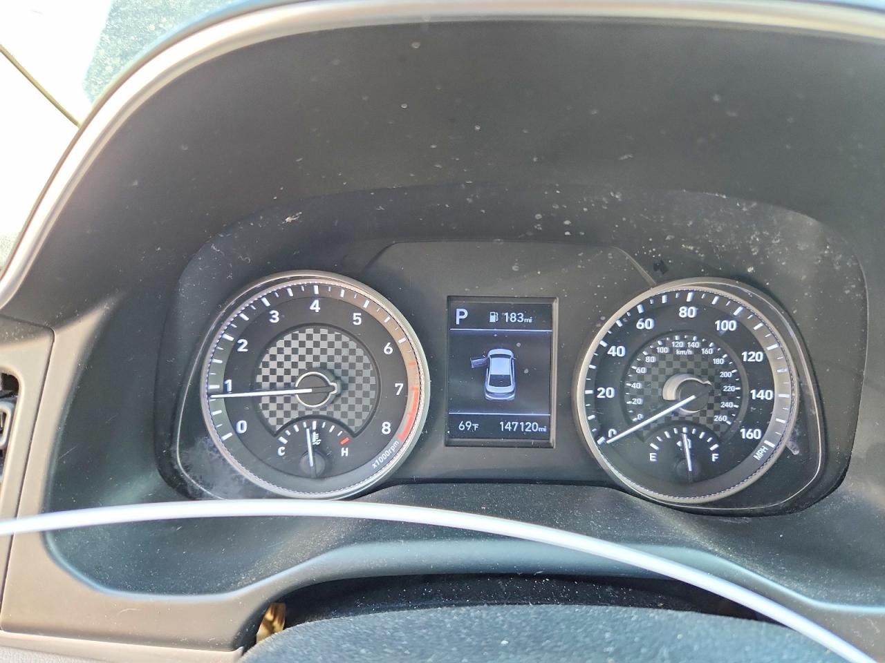Hyundai ELANTRA Sel