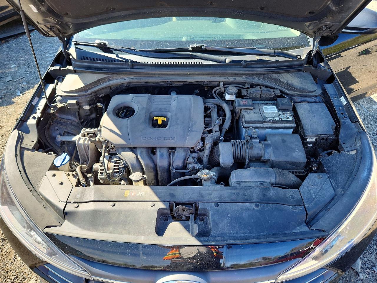 Hyundai ELANTRA Sel