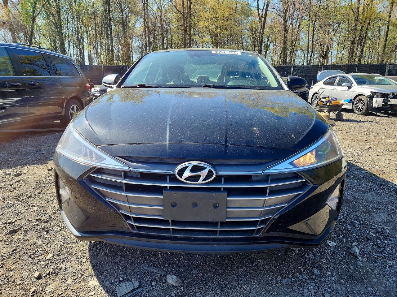 Hyundai ELANTRA Sel