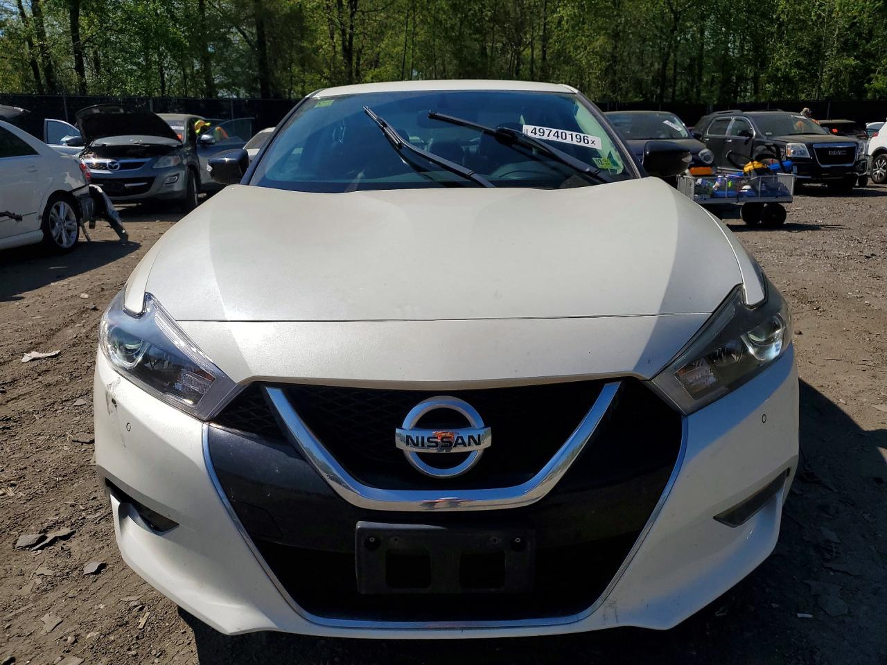 Nissan Maxima 3.5s