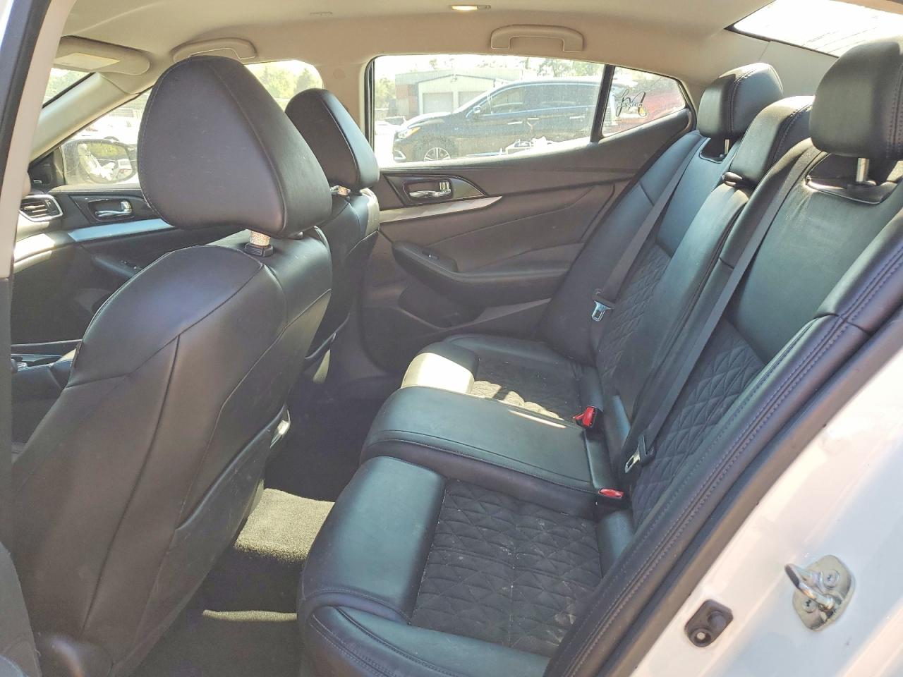 Nissan Maxima 3.5s