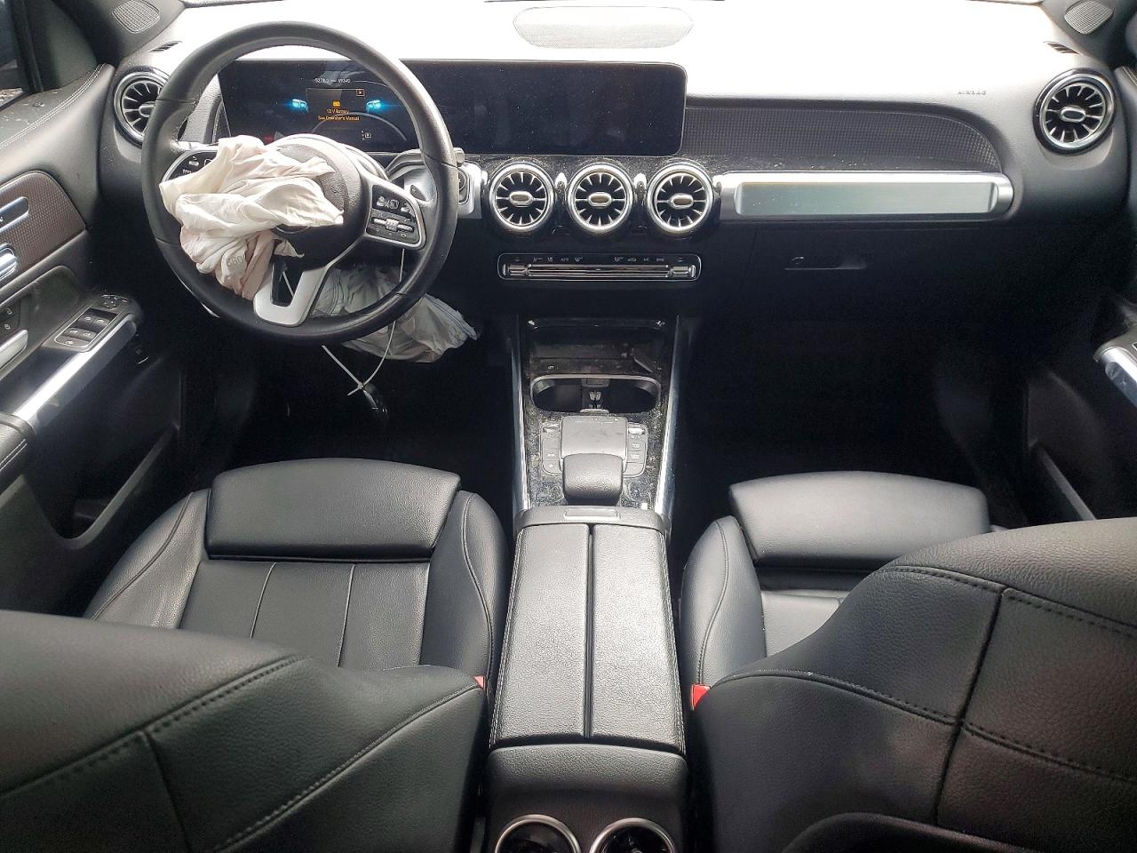 Mercedes-Benz GLB 250 4matic