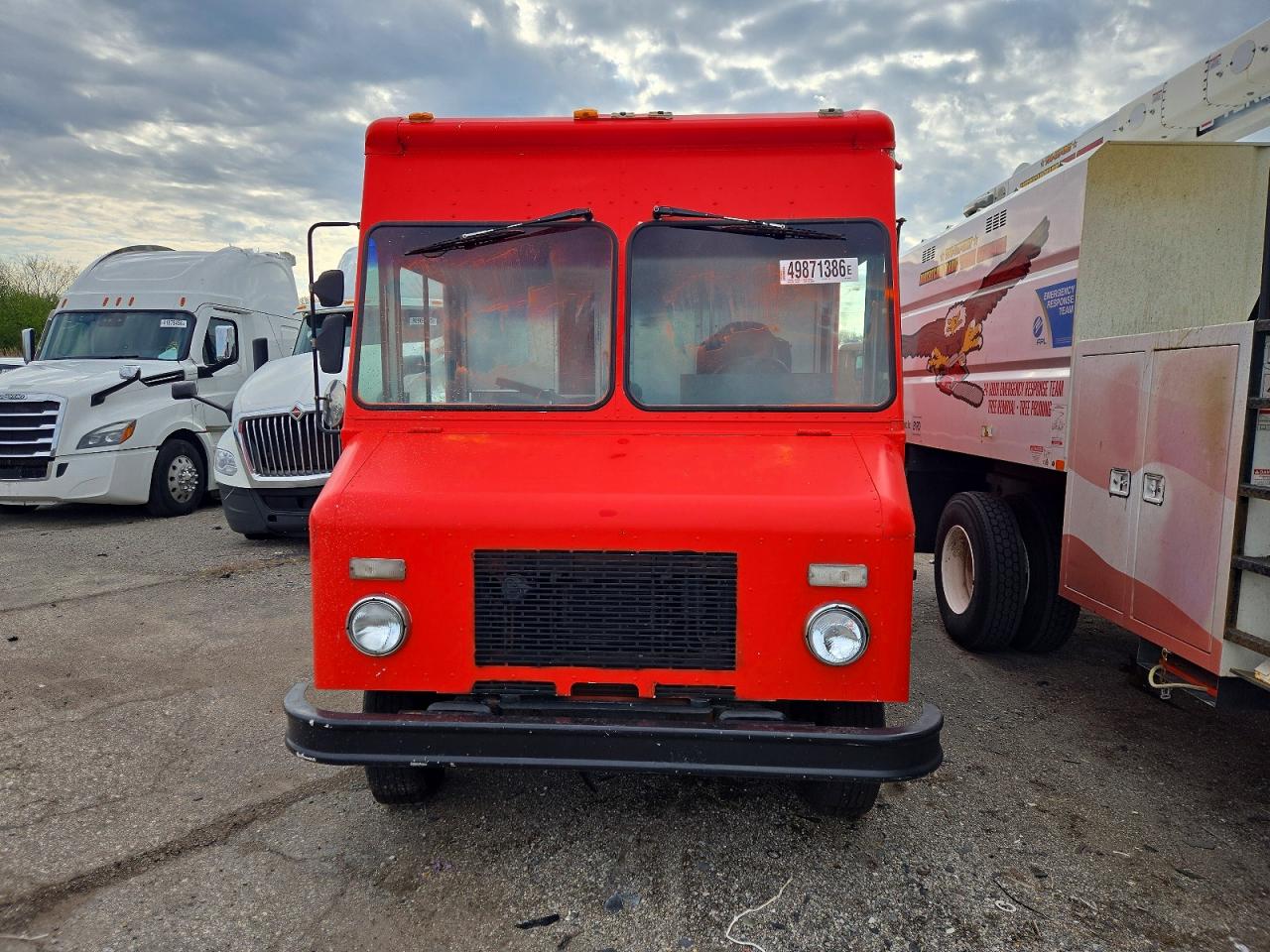 Ford Econoline E350 Super Duty Stripped Chass