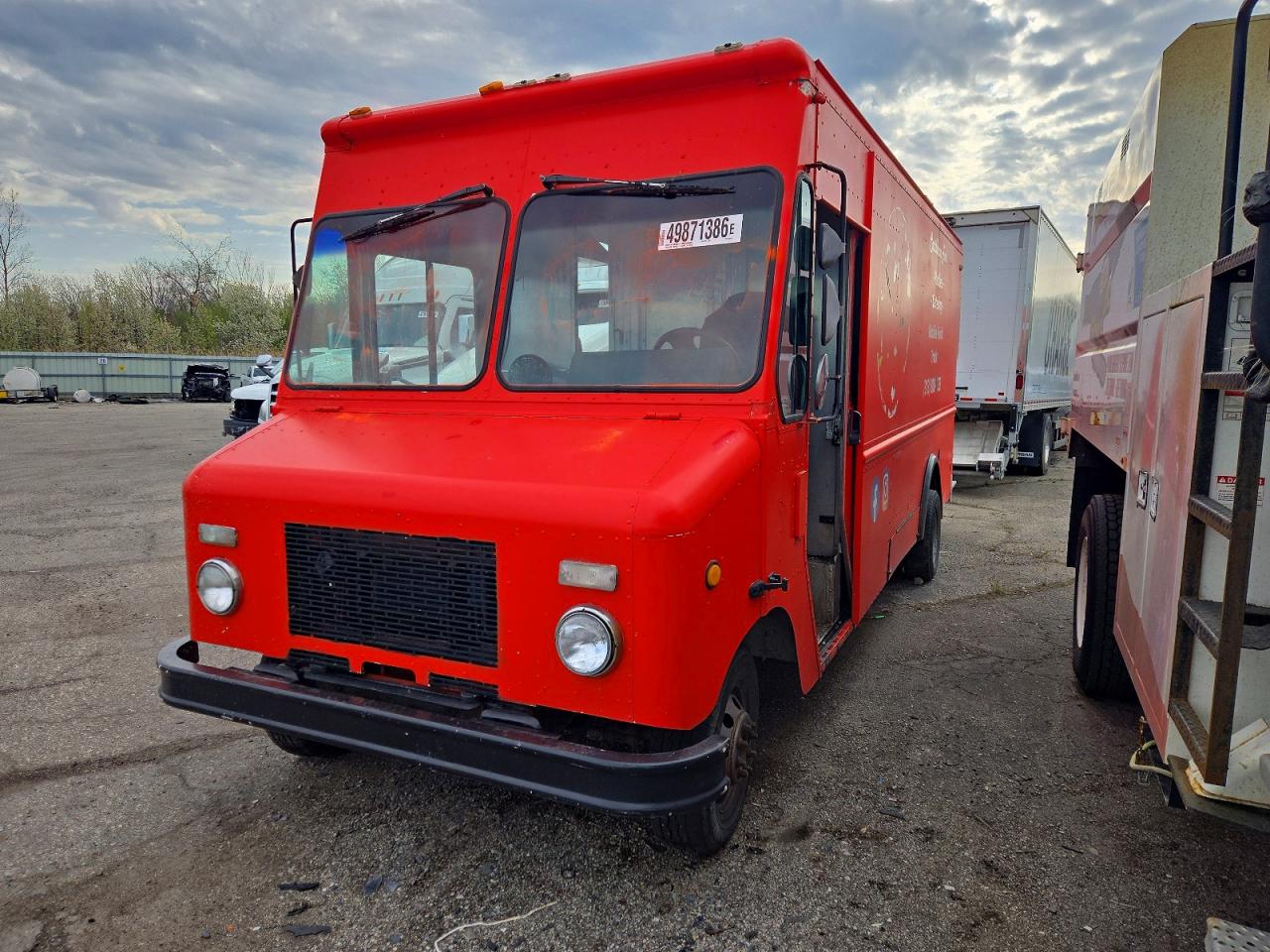 Salvage Ford Econoline Image