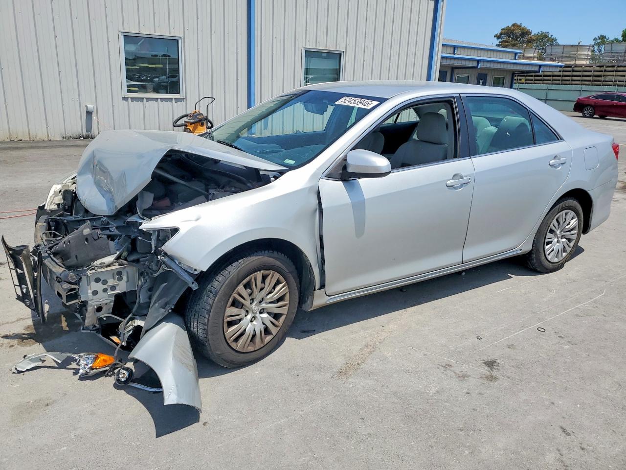 Salvage Toyota Camry Image