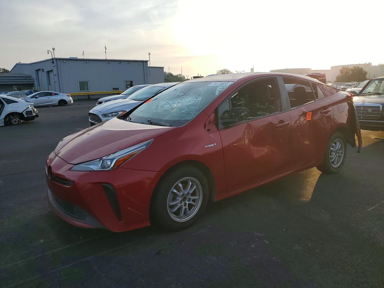 Salvage Toyota Prius Image