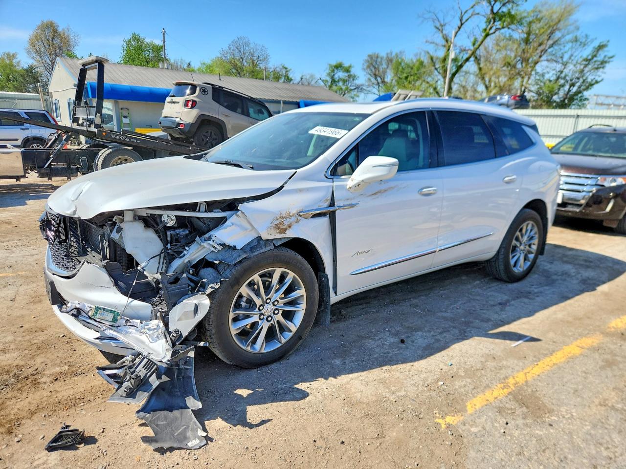 Salvage Buick Enclave Image