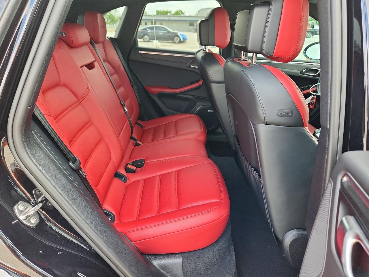 Porsche Macan Gts