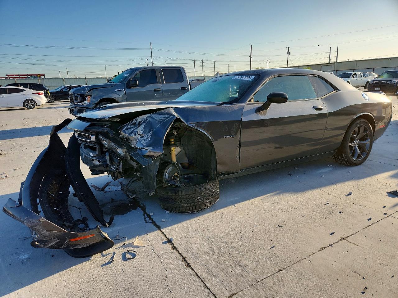 Salvage Dodge Challenger Image