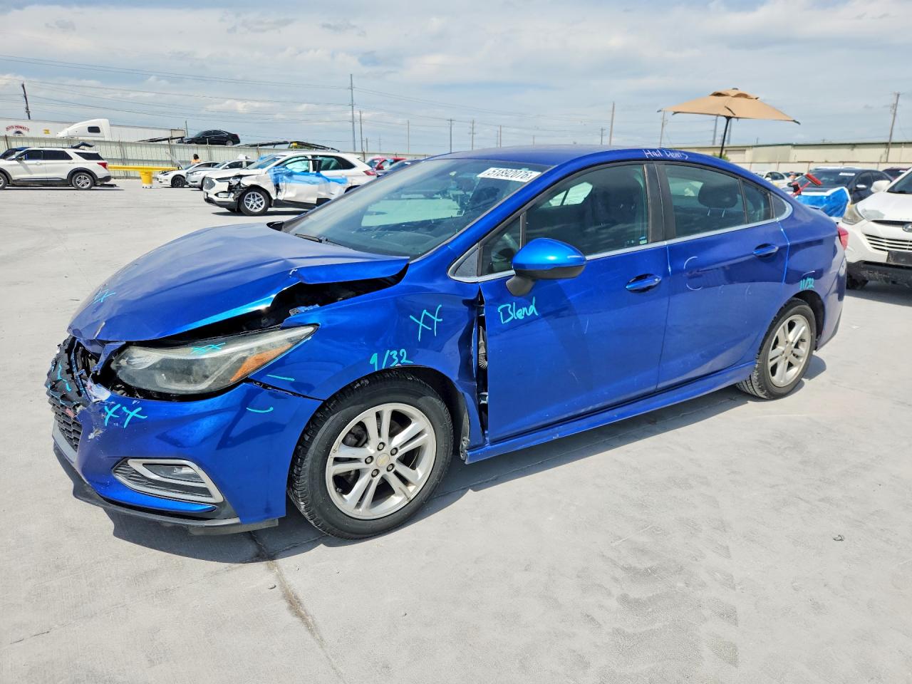 Salvage Chevrolet Cruze Image