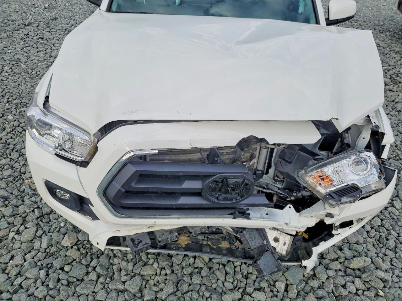 Toyota Tacoma Sr5 V6