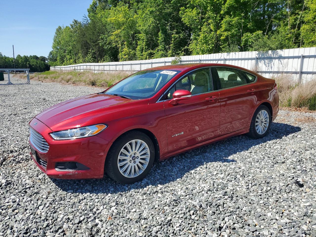 Salvage Ford Fusion Image