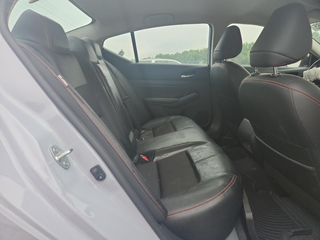 Nissan Altima Sr