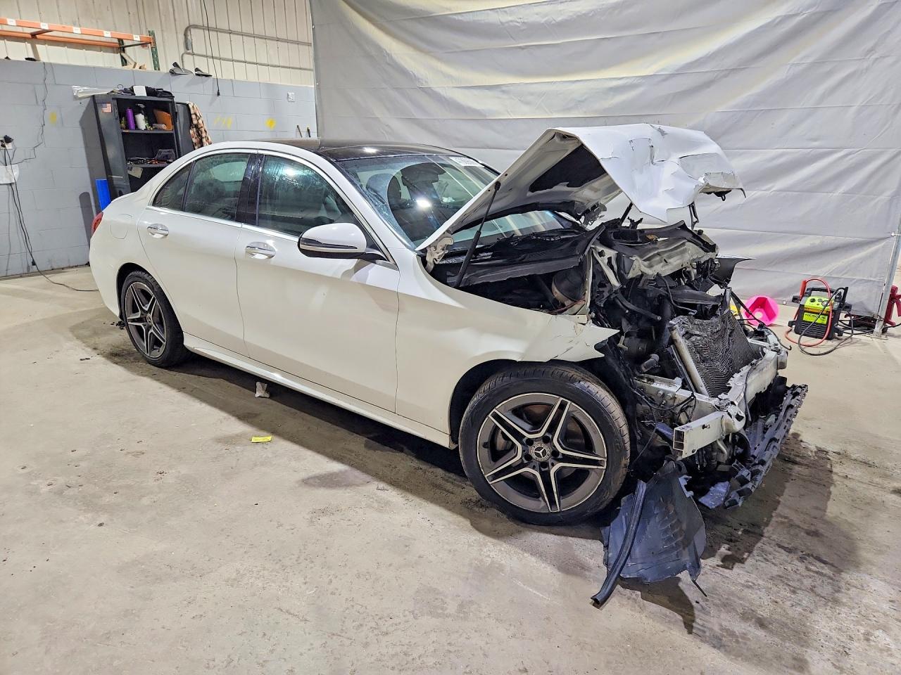 Mercedes-Benz C-Class 300 4matic