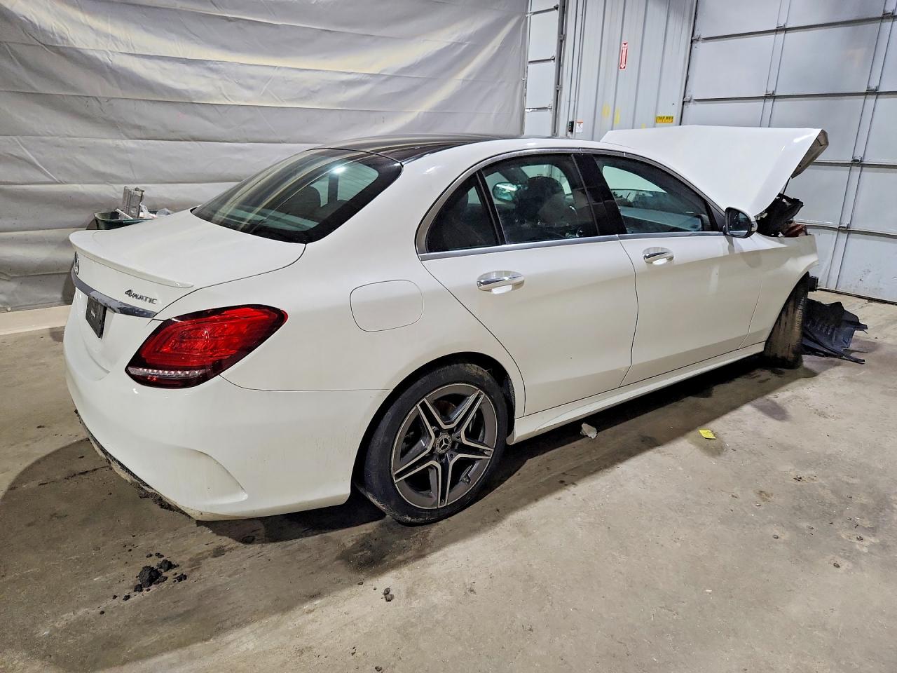 Mercedes-Benz C-Class 300 4matic